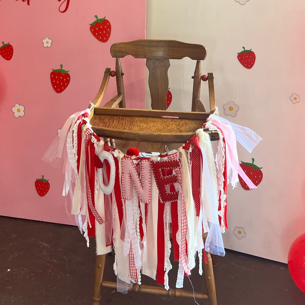 Red and White Birthday Banner and Hat Set
